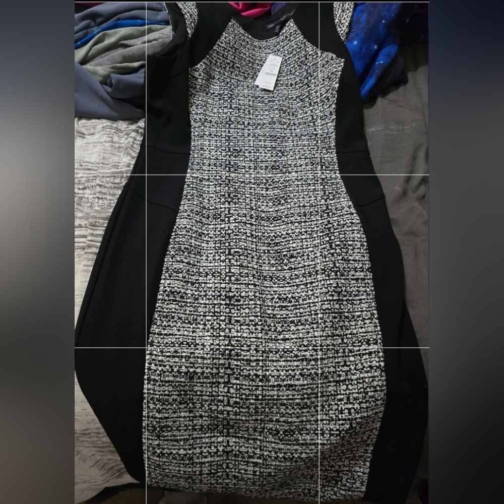 NWT Women's White Houss Black Market Size 10 dress.